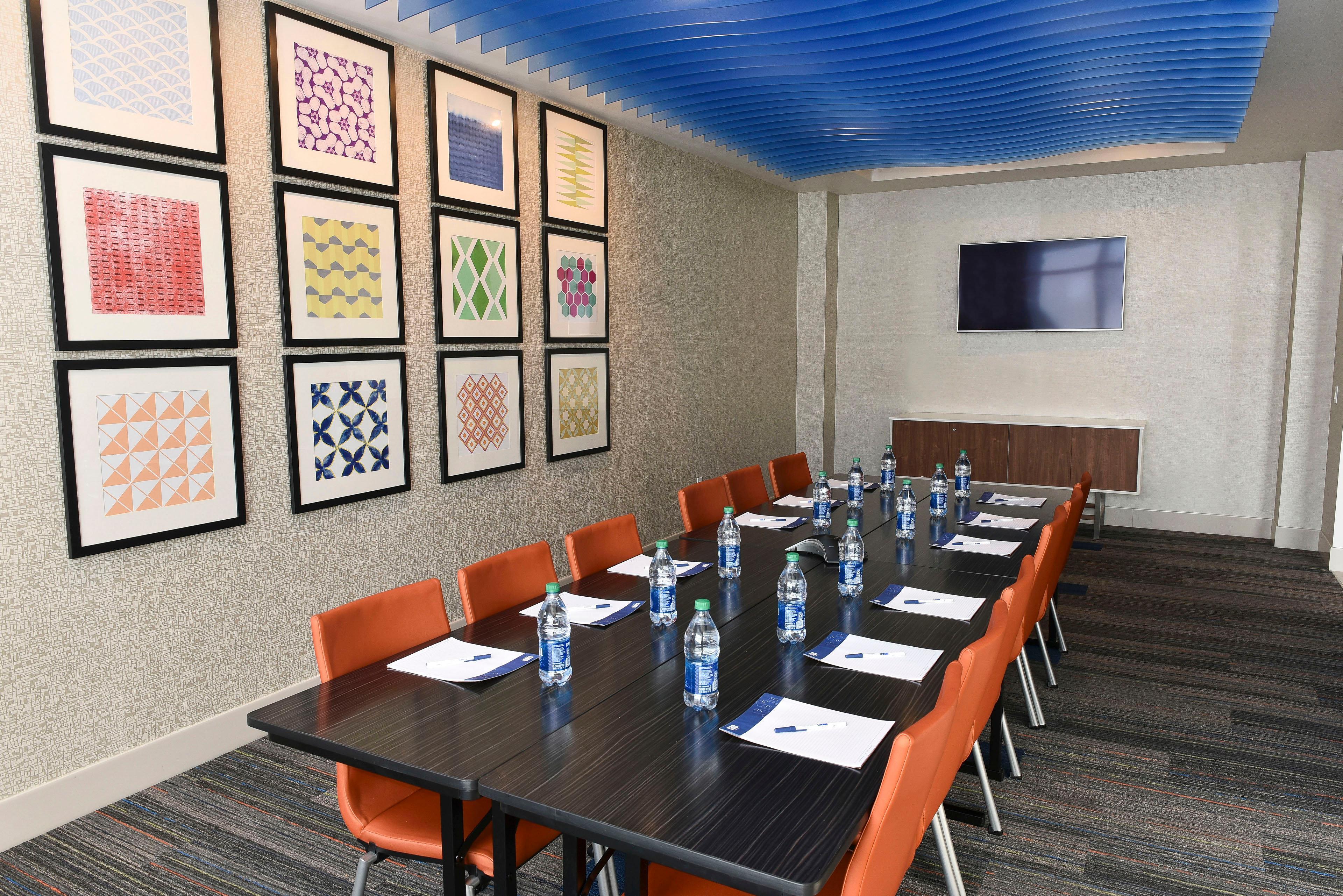 Holiday Inn Express & Suites - Madisonville By Ihg Kültér fotó