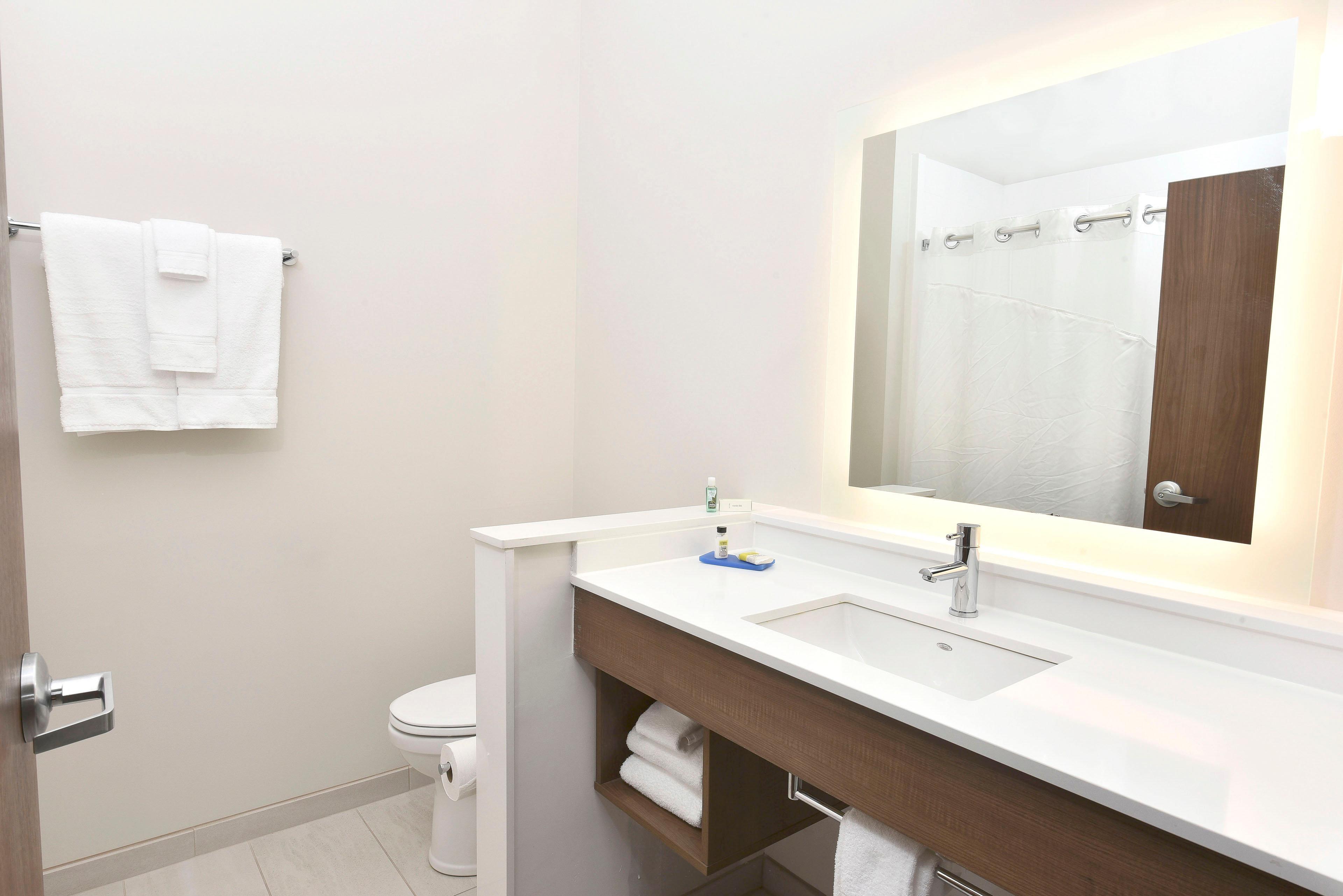 Holiday Inn Express & Suites - Madisonville By Ihg Kültér fotó